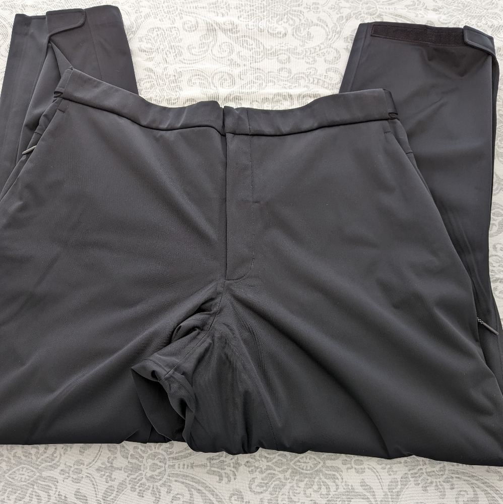 NIKE STORM-FIT ADV GOLF PANTS